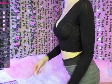 girl
        bunnydollstella cam image #573827