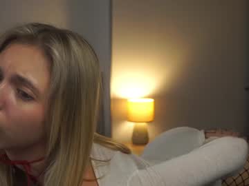 girl
        mildredgarrett cam image #5609079