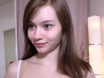girl
        bless_sheila cam image #1806847