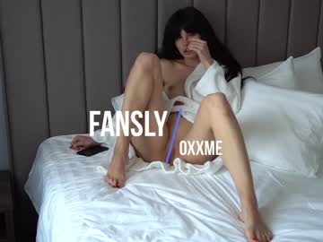 girl
        oxxme cam image #1888421