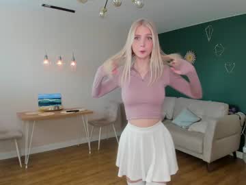 girl
        oh_honey_ cam image #2379308